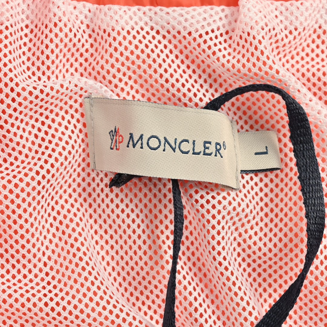 Short Moncler