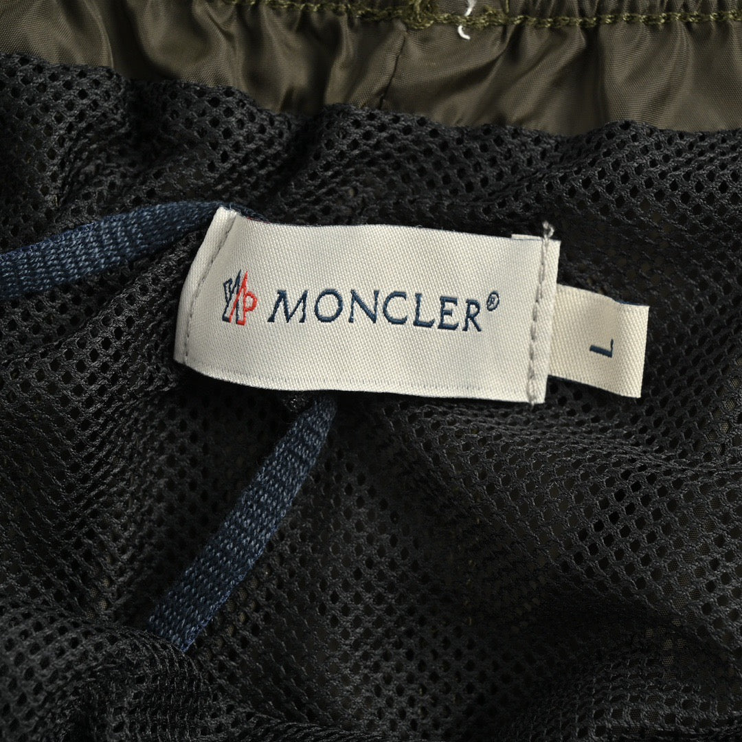 Short Moncler
