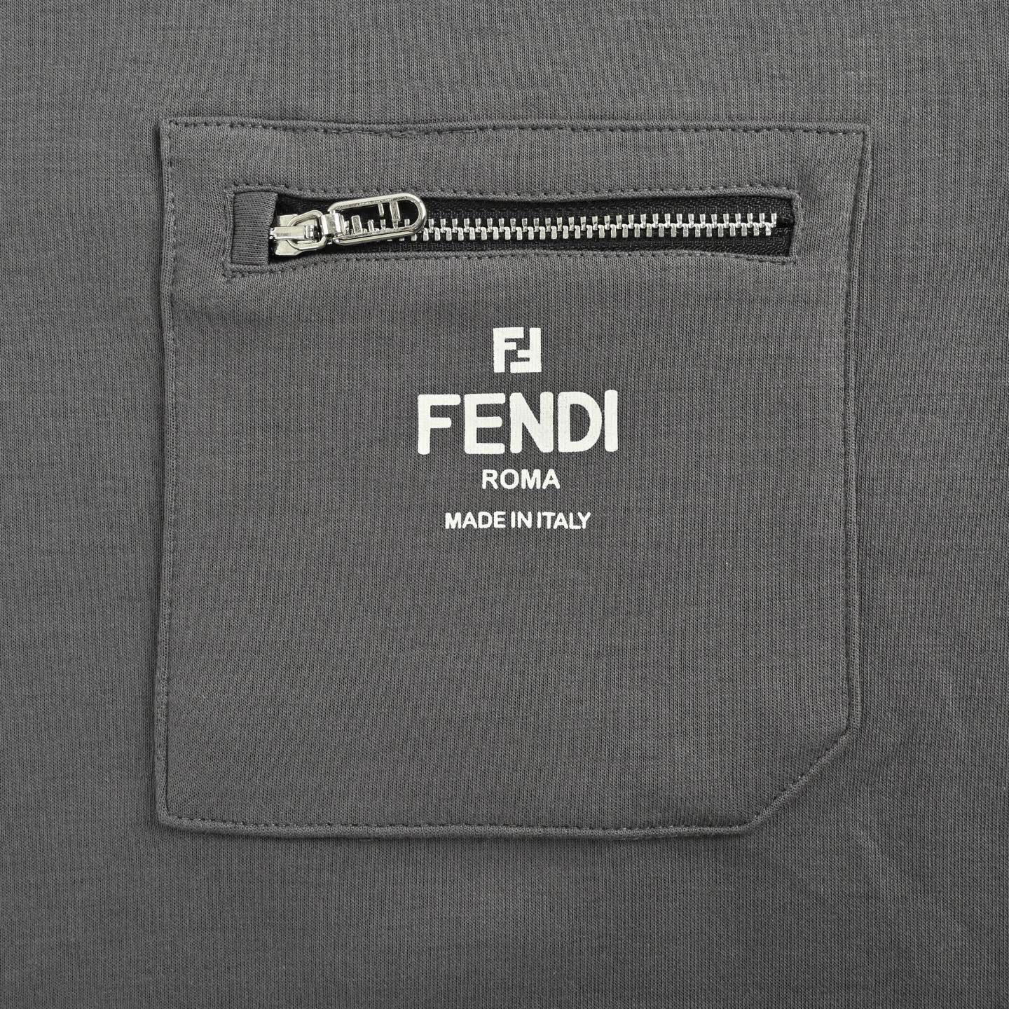 Camiseta Fendi
