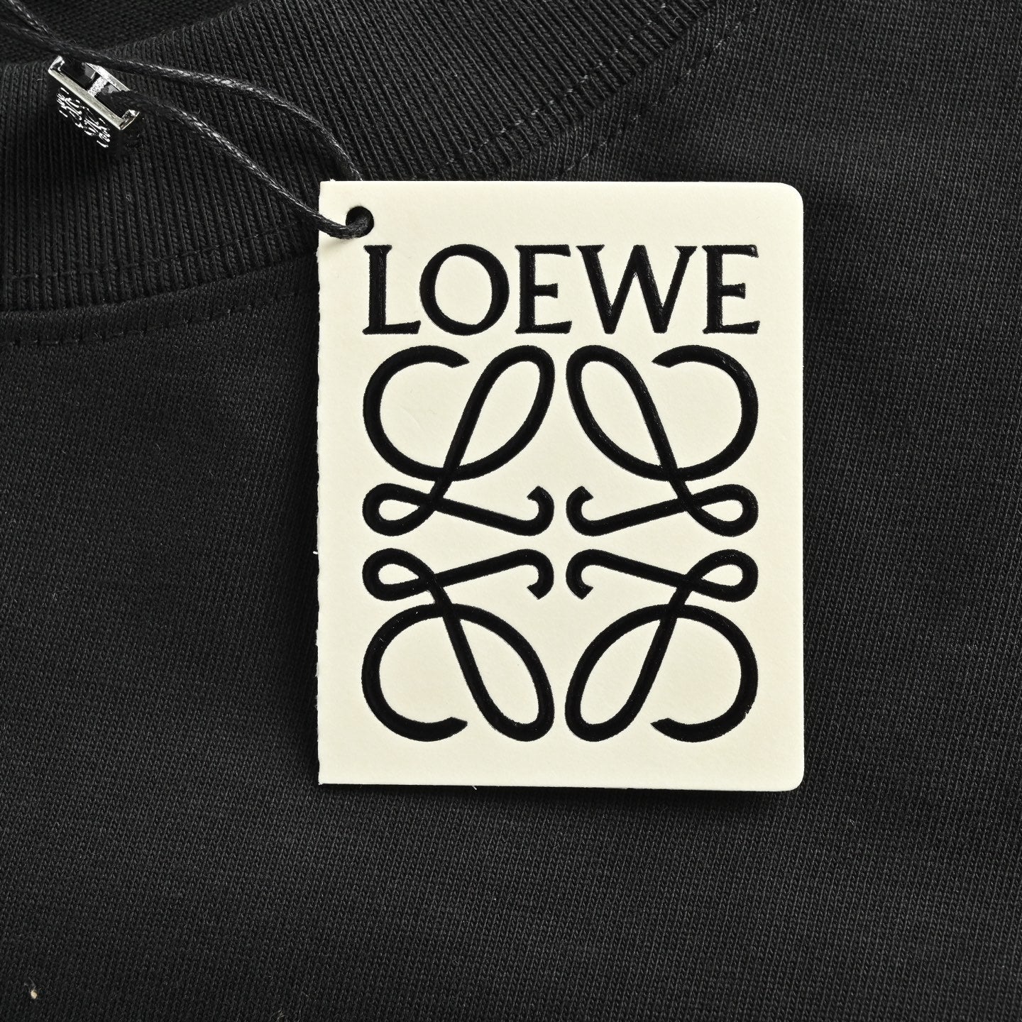 Camiseta Loewe & ON