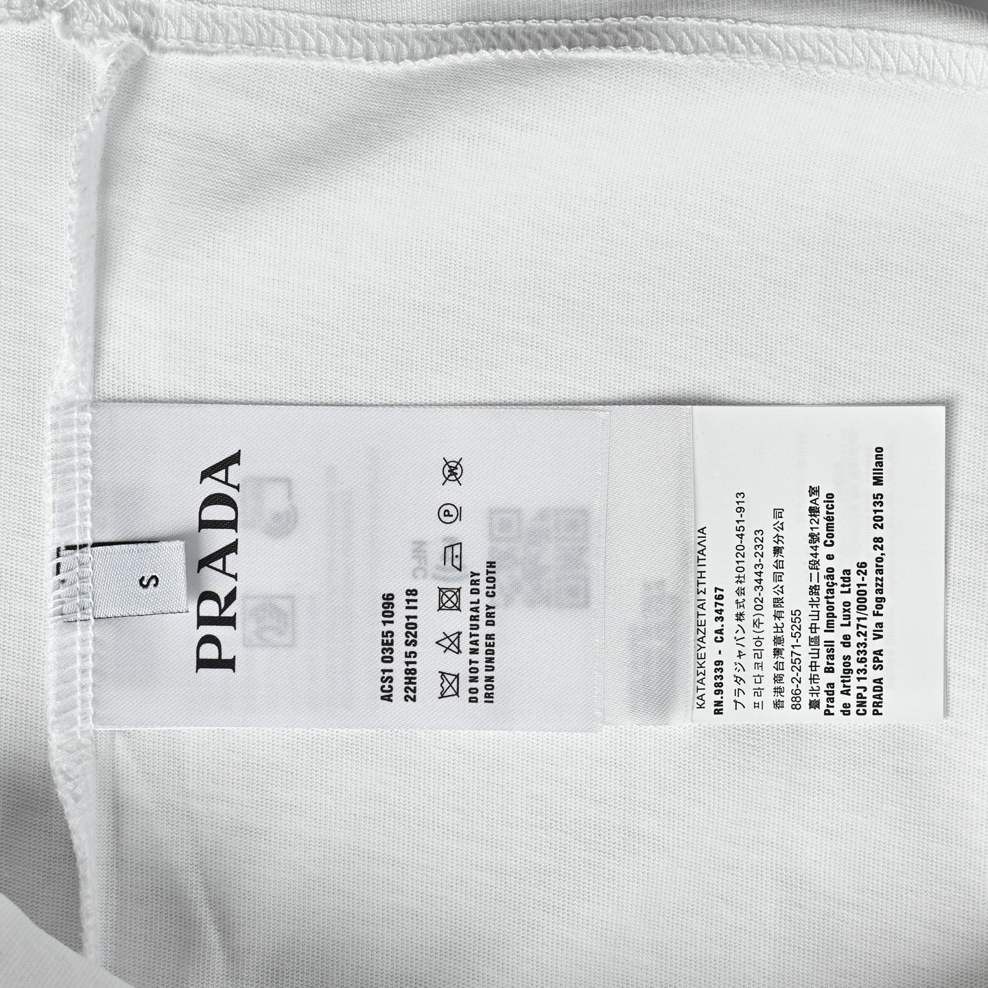Camiseta Prada