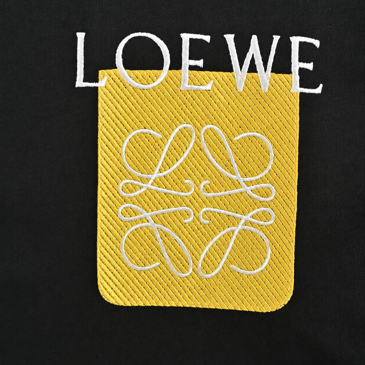 Camiseta Loewe