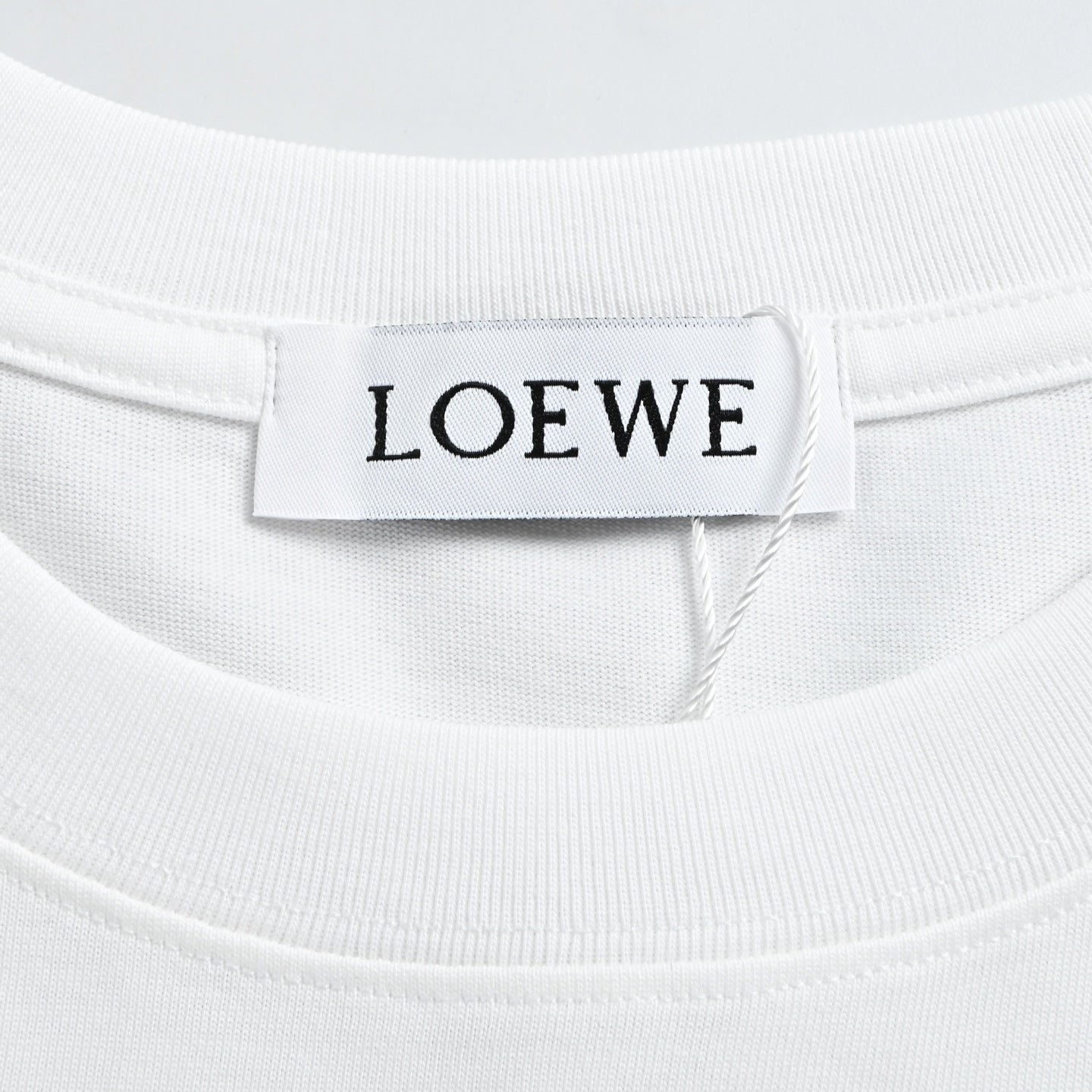 Camiseta Loewe & ON