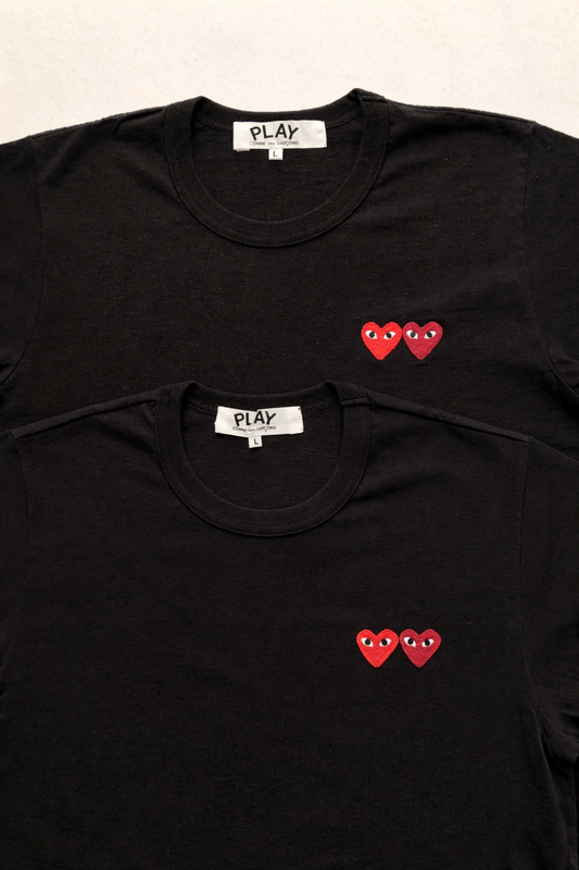 Camiseta CDG Play Preta "Double Heart"