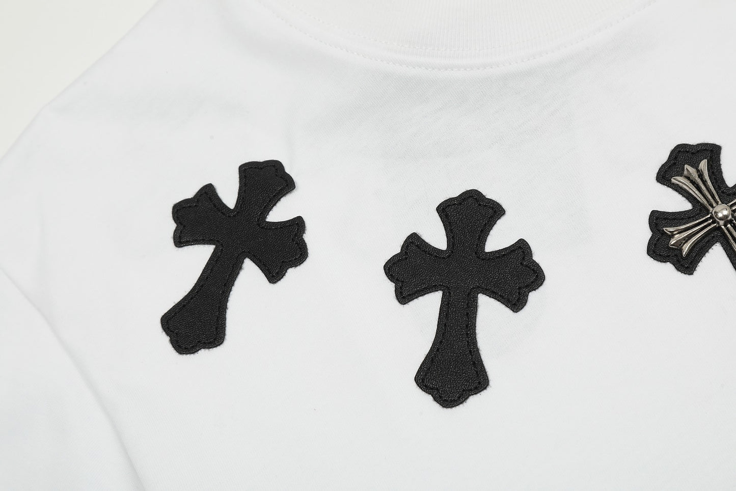 Camiseta Chrome Hearts
