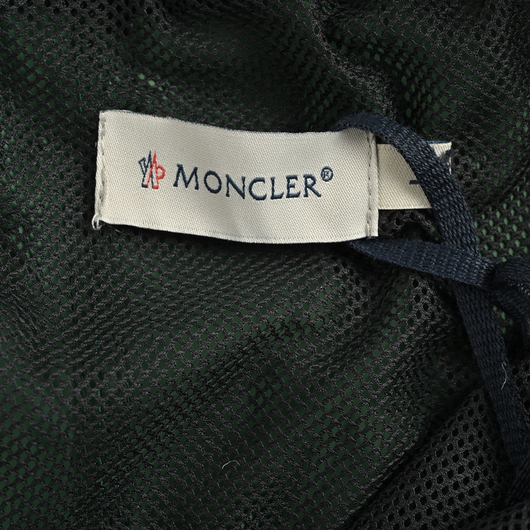 Short Moncler