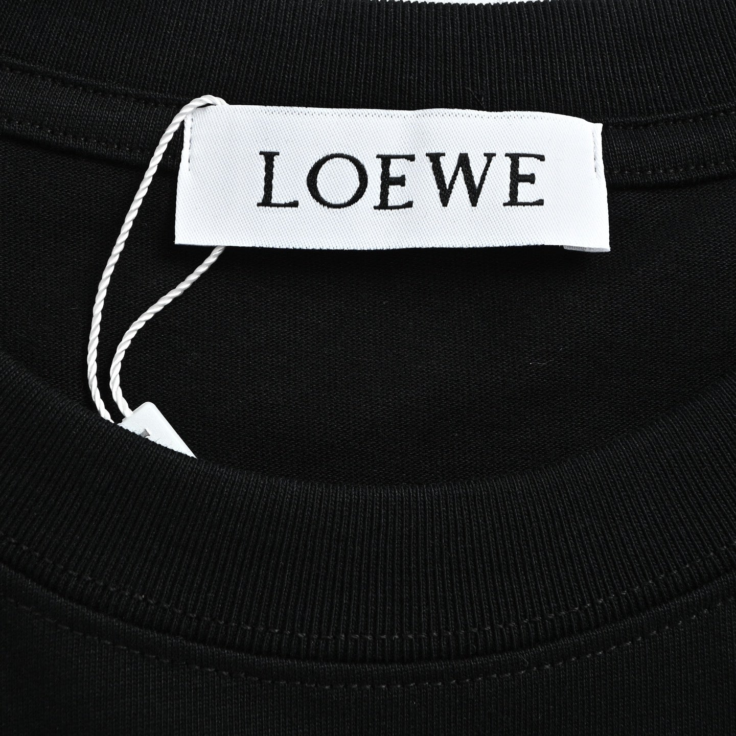 Camiseta Loewe & ON
