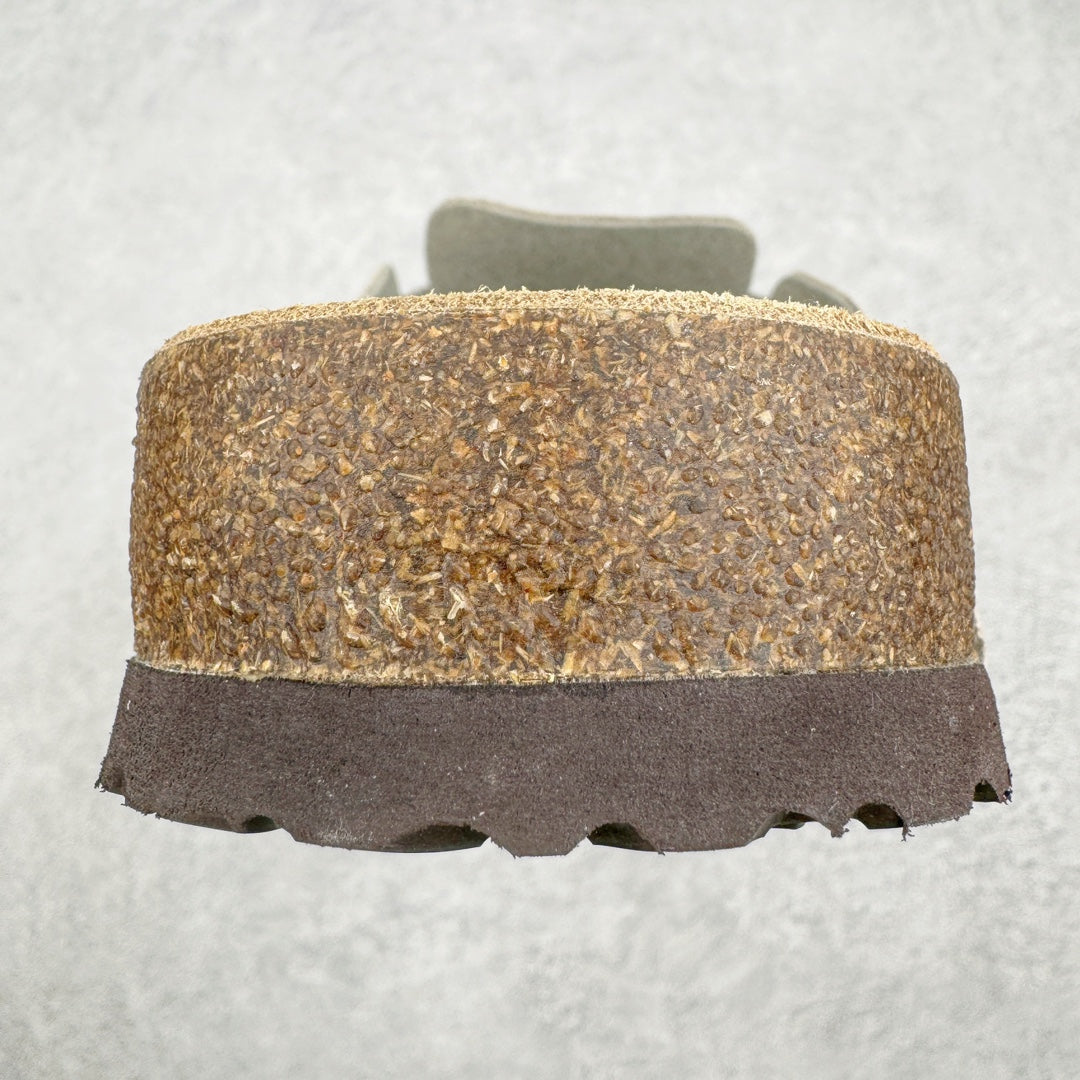 Birkenstock Boston Camurça - Cáqui Claro