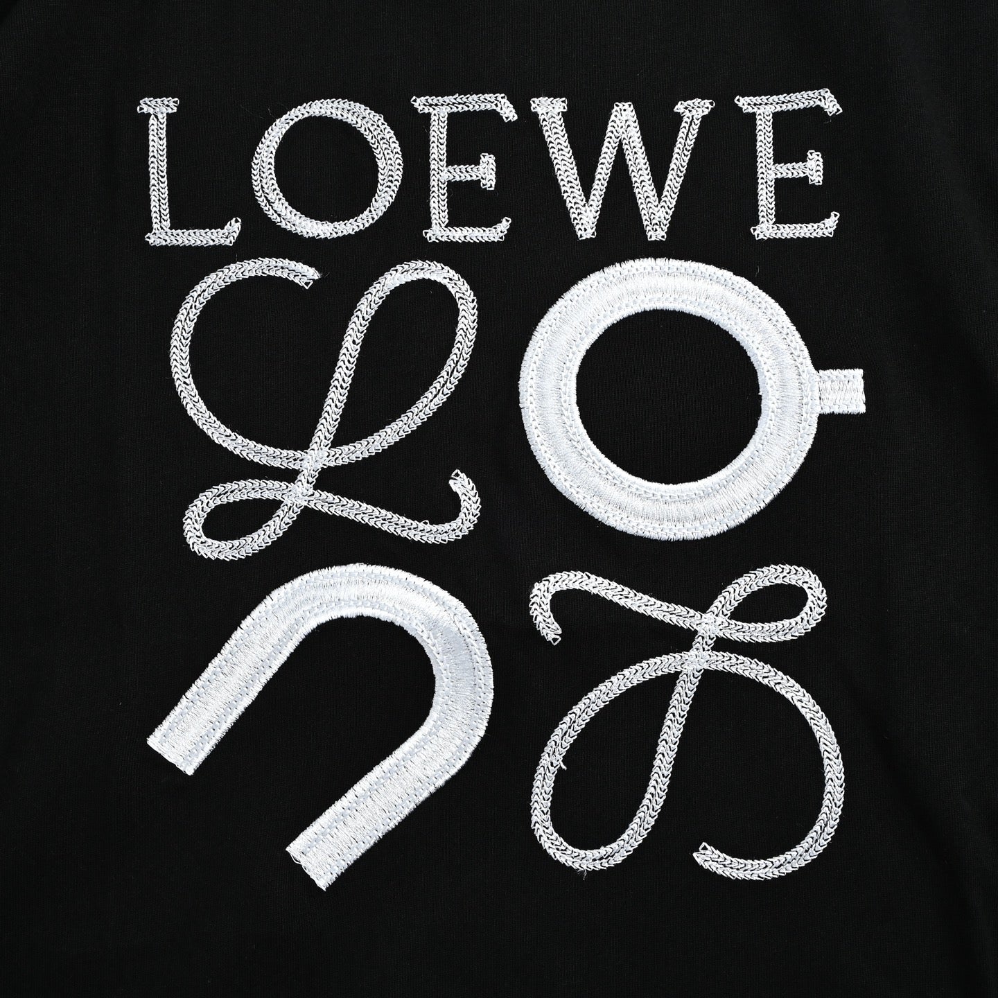 Camiseta Loewe & ON