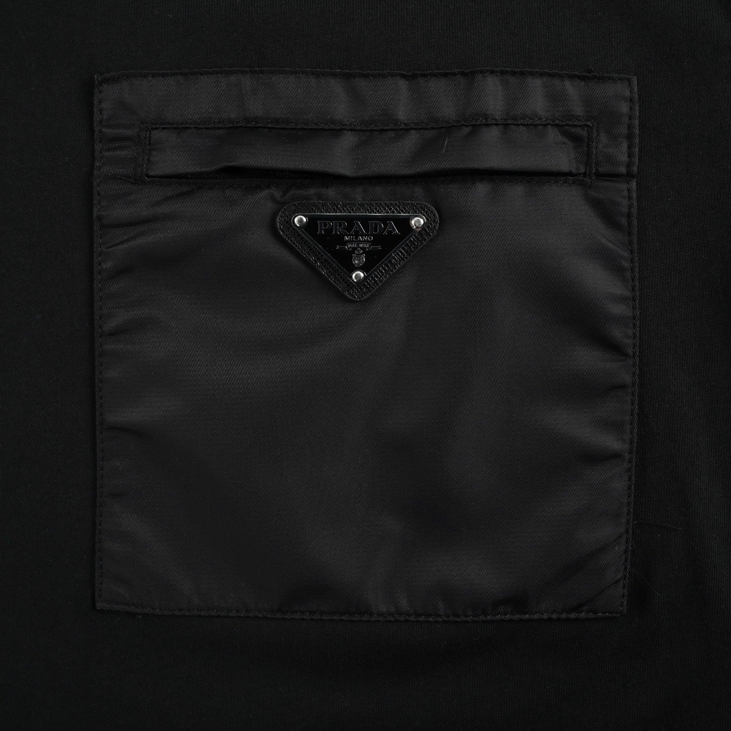 Camiseta Prada