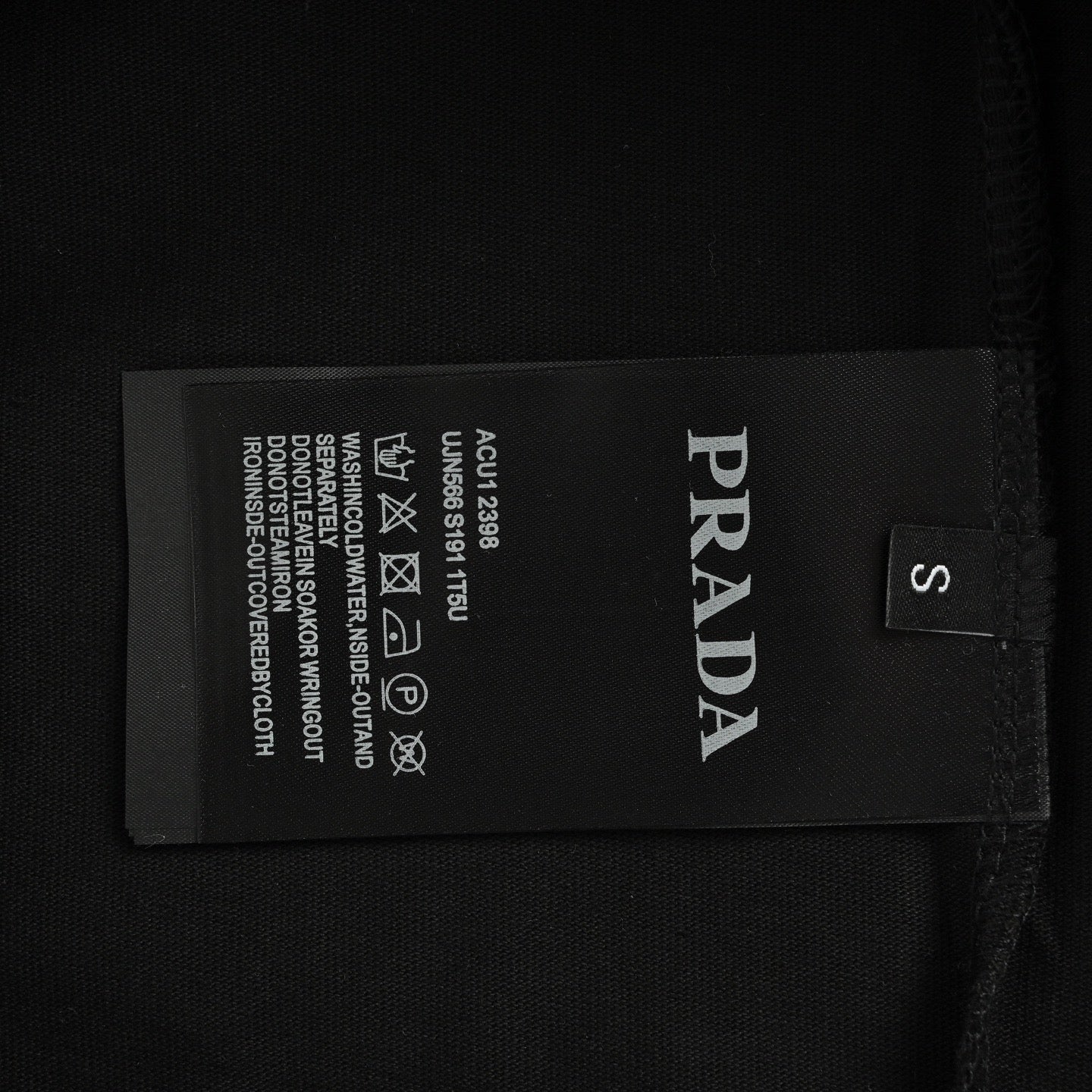 Camiseta Prada
