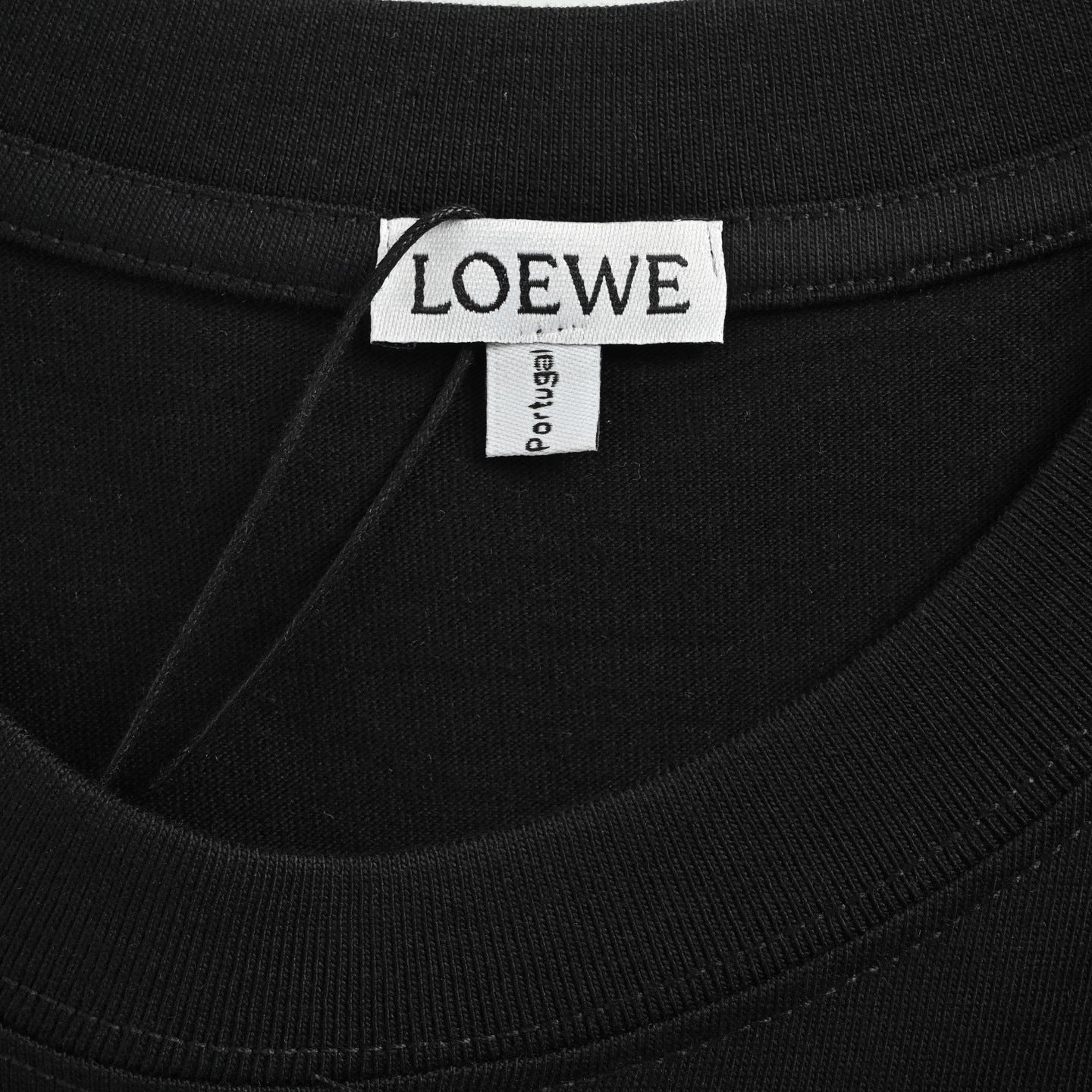 Camiseta Loewe & ON