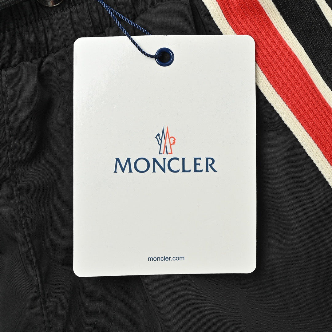 Short Moncler