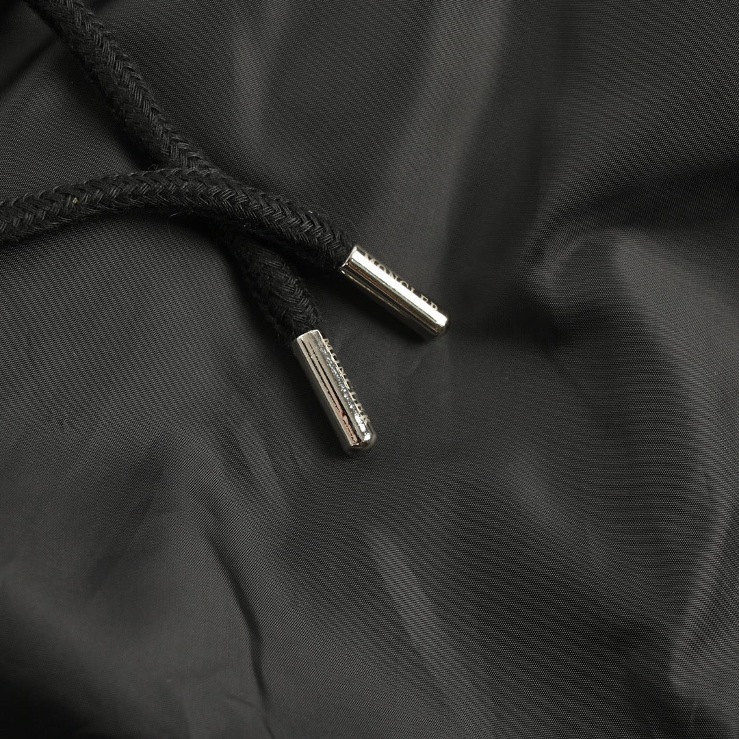 Short Moncler