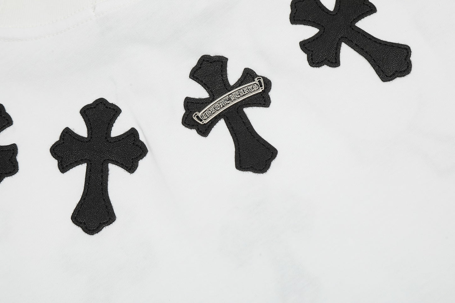 Camiseta Chrome Hearts
