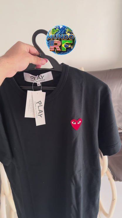 Camiseta CDG Play Preto Red Heart